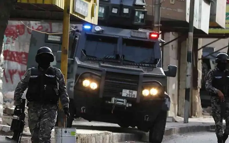 بينهم مصنف خطير جدا .. القبض