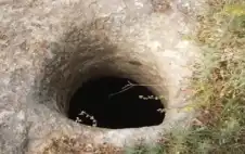 إغلاق آبار مهجورة ومكشوفة في أماكن