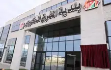 بلدية strongالمفرقstrong تباشر مشروع فتح وتعبيد