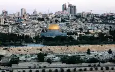 strongالأردنstrong ودول عربية وإسلامية تدين الانتهاكات