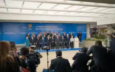 strongولي العهدstrong يؤكد أهمية الشراكة الاستراتيجية