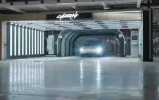 ماسك يعلن بدء إنتاج سيارة الأجرة