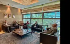 الرزاز وطوقان في السفارة السعودية