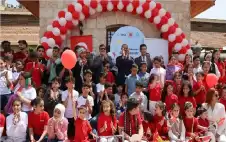 strongعمانstrong.. يونس إمرة يحتفل بعيد الطفولة