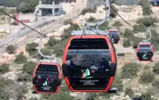 إقبال استثنائي على تلفريك عجلون ..