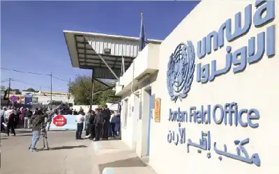 الجلاد يهنئ فراس ذيب عبدالله مدير