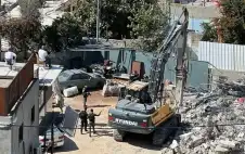 الاحتلال يضيق الخناق على بلدة سلوان