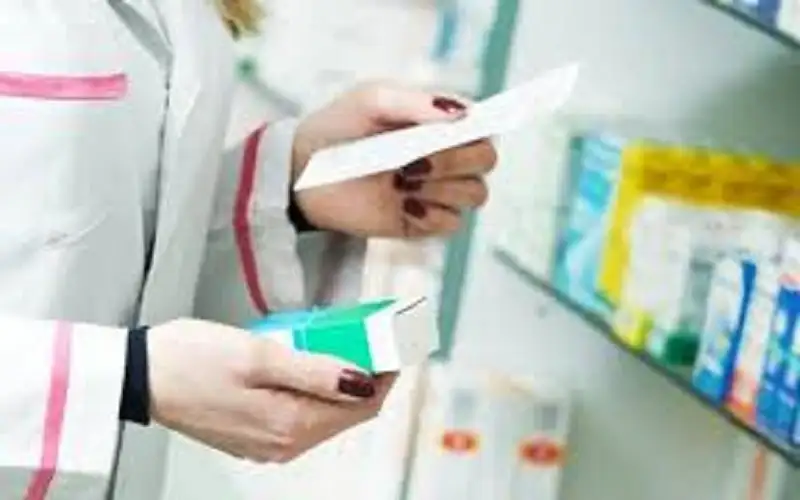 أصحاب صيدليات يطالبون بمنع مستشفيات خاصة