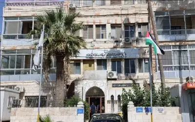 وزارة النقل توقف مشروعا سككيا بين