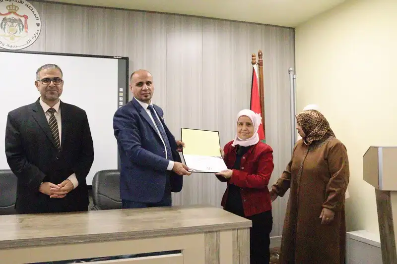 المياه تواصل برنامجها التوعوي لطلبة المدارس