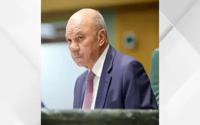 المستشفى الميداني الأردني نابلس١ يجري عملية