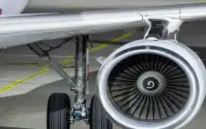 أول رحلة تجارية مباشرة بين الولايات