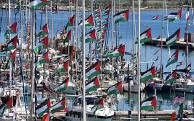 الاحتلال يهاجم “أسطول الصمود” العالمي المتجهة