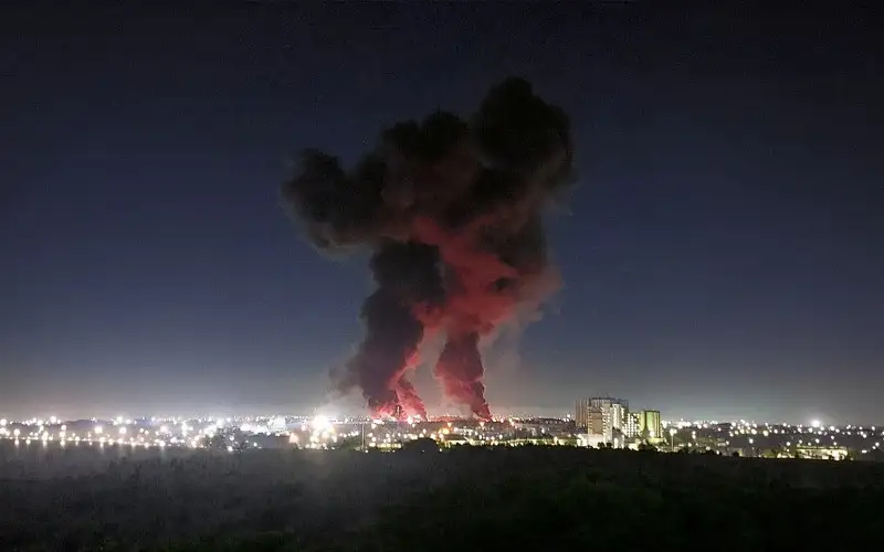 صحيفة نيسان ـ سماع أصوات دفاعات جوية في بعض