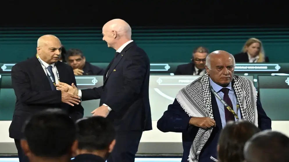 رئيس الاتحاد الفلسطيني يتجاهل نظيره الإسرائيلي