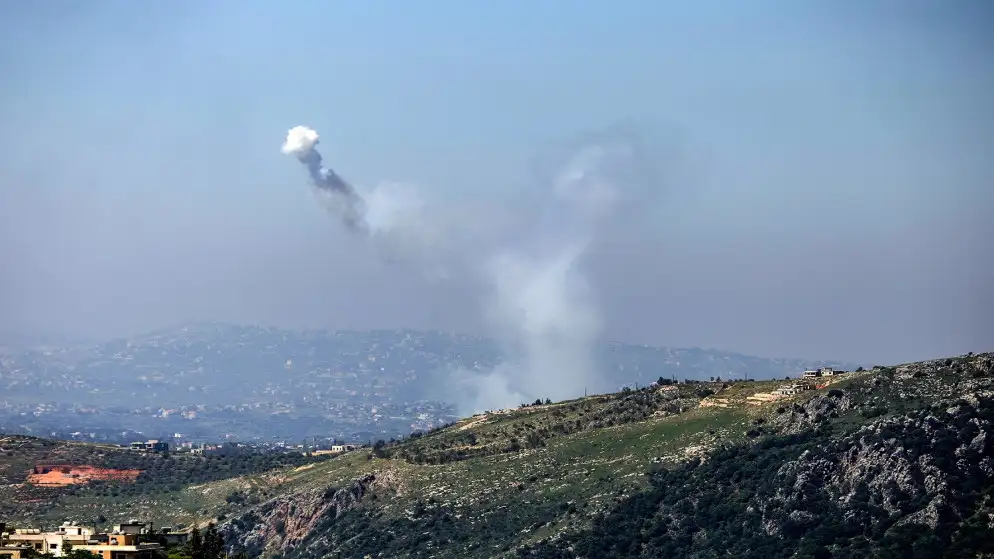صحيفة نيسان ـ 13 شهيدا بغارات إسرائيلية على جنوب