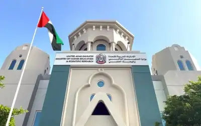 الإمارات: تحويل الدراسة إلى التعلم عن