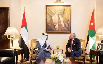 الملك يجري اتصالا هاتفيا مع الرئيس