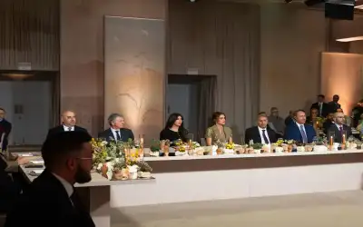 الملكة رانيا تحضر العشاء الخيري لصندوق