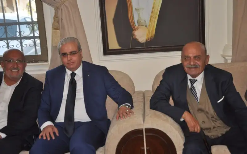الفراهيد والفايز نسايب   الوزير
