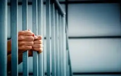 (ميتسوبيشي) تسحب آلاف السيارات