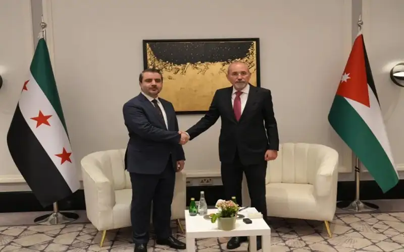 الصفدي والشيباني يبحثان هاتفيا تعزيز العلاقات