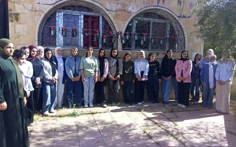 مركز شابات كفرسوم يختتم برنامج “التطوع