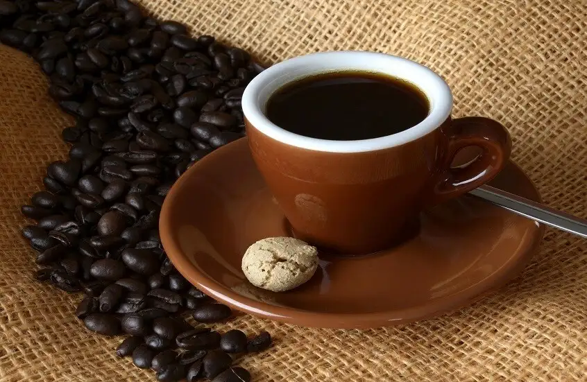 ما الذي يحدث للقهوة بعد إعادة