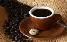 ما الذي يحدث للقهوة بعد إعادة