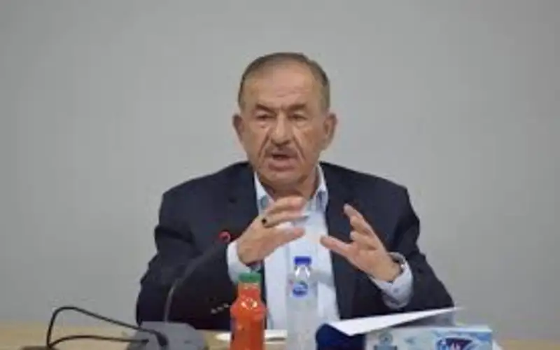 وفاة وزير الداخلية الأسبق مازن الساكت