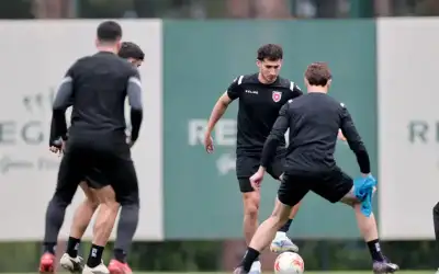 رياضة ـ المنتخب الوطني يبدأ اليوم المرحلة الأخيرة