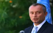ملادينوف يحذر من تحول الوضع الراهن