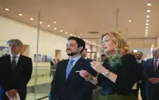 strongولي العهدstrong يلتقي في برلين رئيسة