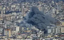 جيش الإحتلال ينذر بإخلاء مبنيين في