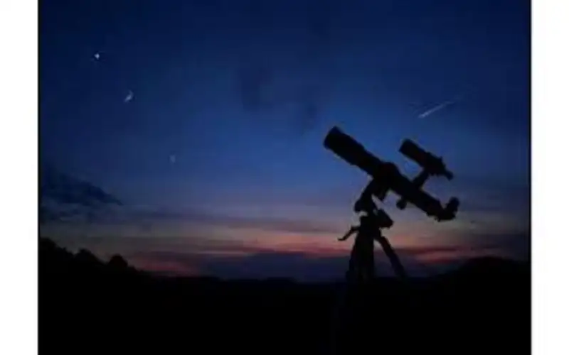 ظاهرة فلكية تزين سماء الأردن الأحد