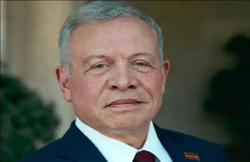 الملك والرئيس اللبناني يؤكدان هاتفيا ضرورة