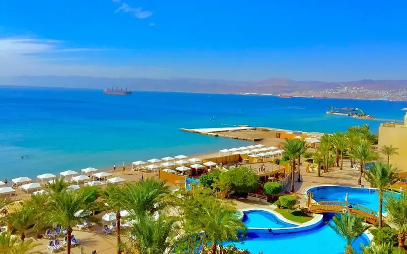 صحيفة نيسان ـ ذروة سياحية في العقبة .. و100%