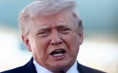 ترامب: سنستخرج المواد المخصبة بالتنسيق مع