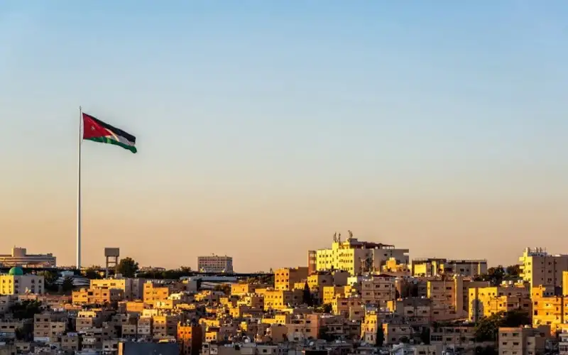 (إسرائيل غير موجودة واليهود هم العدو)..