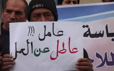 اصابة شخصين بهجوم صاروخي على المنطقة