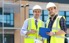 فرص عمل للمهندسين حديثي التخرج في