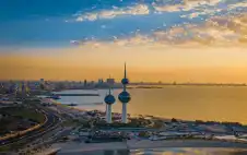 الكويت: إصابات وأضرار بمطار الكويت بعد