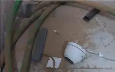 مستوطنون يعتدون على مواطنين ويدstrongمروstrongن معدات