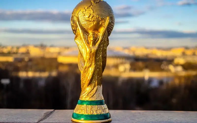 4 أيام على المونديال العالمي: الحرب