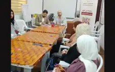 جلسة نقاشية حول الإقتصاد وريادة الأعstrongمالstrong