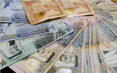 متسول ينتحل صفة عامل وطن