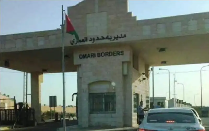 أكثر من 350 ألف مسافر عبر