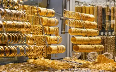 انخفاض أسعار الذهب محليا إلى 83.8