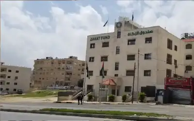 الحوثيون: غارات أميركية بريطانية على مطار