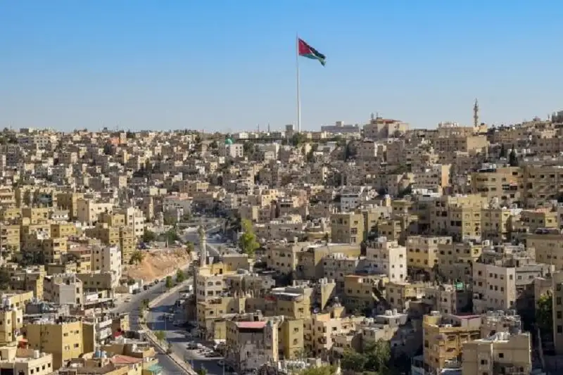 أجواء صيفية معتدلة الأحد والاثنين